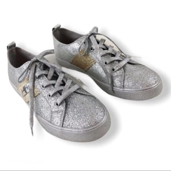 KENDALL & KYLIE Obey Glitter Sneaker - Picture 1 of 7